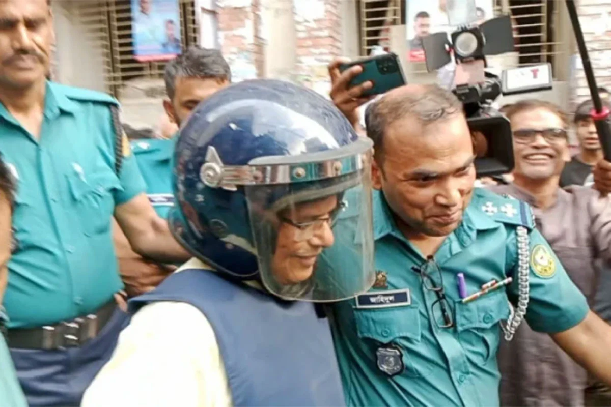 সন্ত্রাসবিরোধী মামলায় সাবেক সচিব শহীদ খান কারাগারে