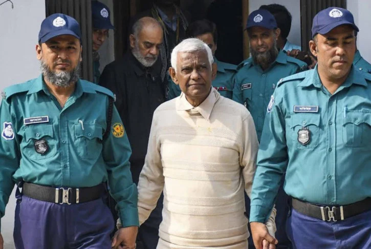 অবৈধ সম্পদ অর্জনের অভিযোগে শামসুদ্দিন চৌধুরী মানিকের বিরুদ্ধে মামলা