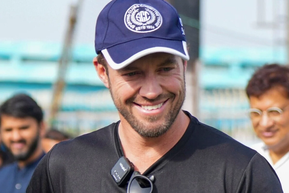 ট্রফি বিতর্কে ভারতকে ধুয়ে দিলেন এবি ডি ভিলিয়ার্স