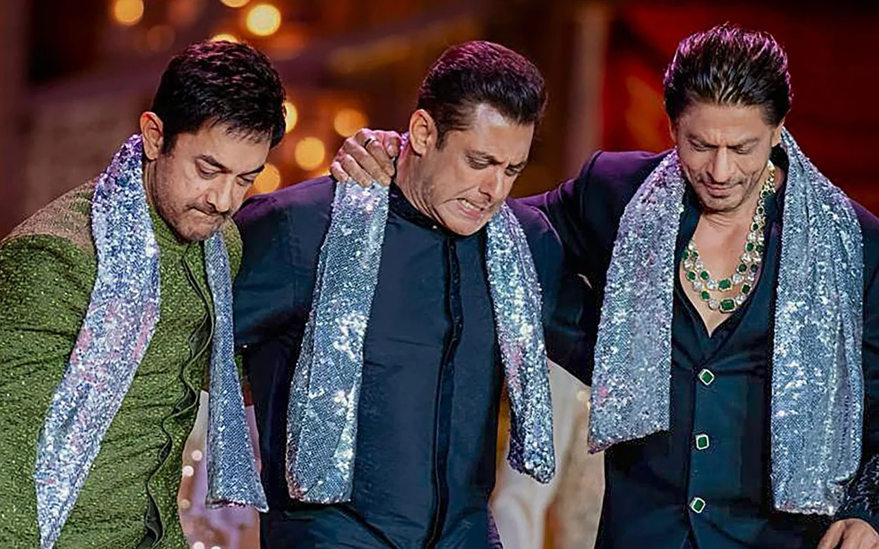রিয়াদে এক মঞ্চে বলিউডের তিন খান