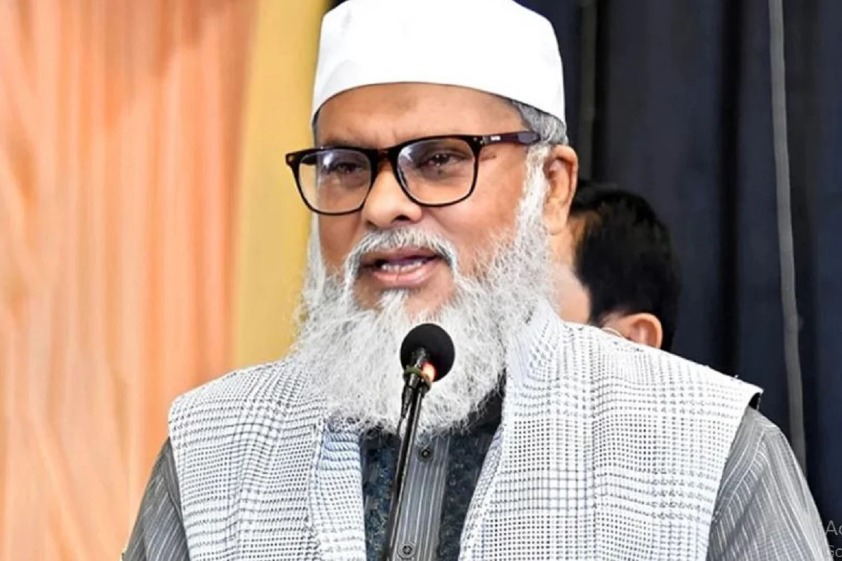 ‌সুষ্ঠু নির্বাচনের মাধ্যমে ইলেক্টেড সরকারের কাছে ক্ষমতা হস্তান্তর করতে চাই : ধর্ম উপদেষ্টা