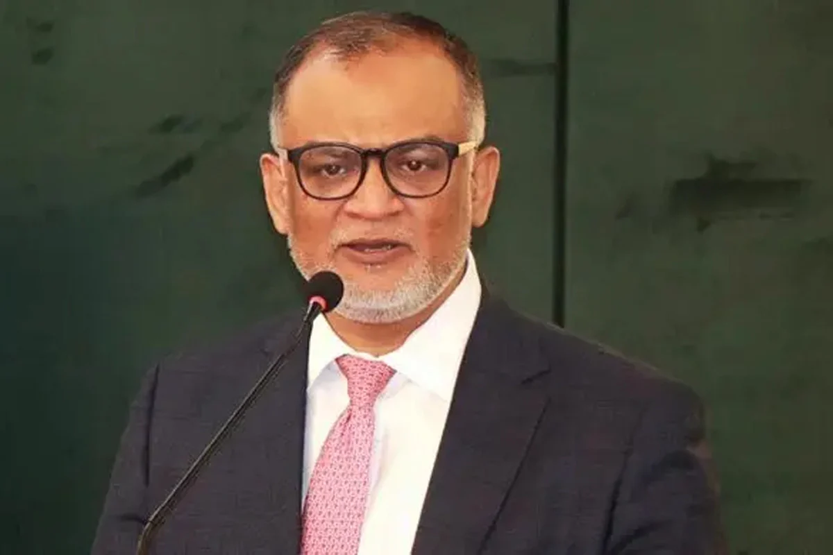 আমরা যত দ্রুত পারি বিমানবন্দর চালু করব : বিমান উপদেষ্টা