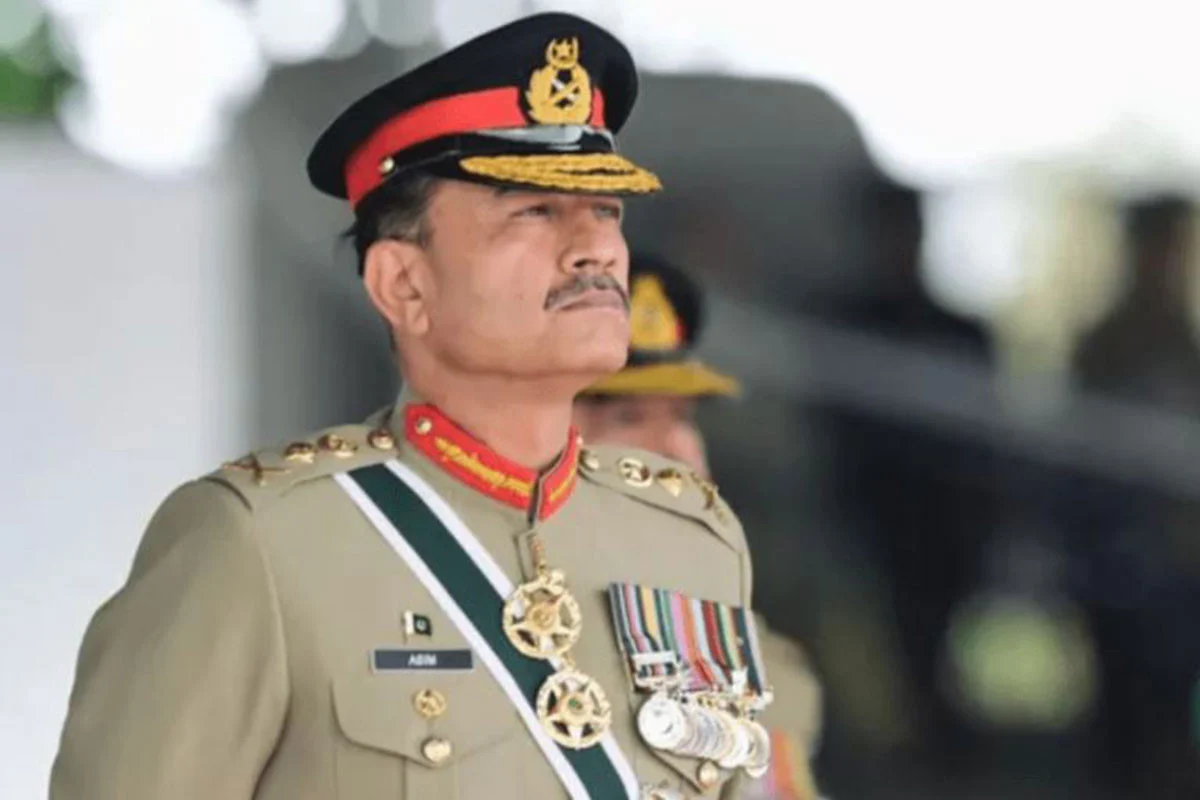 ভারতকে আবারও পরমাণু বোমার হুঁশিয়ারি দিলেন পাকিস্তান সেনাপ্রধান