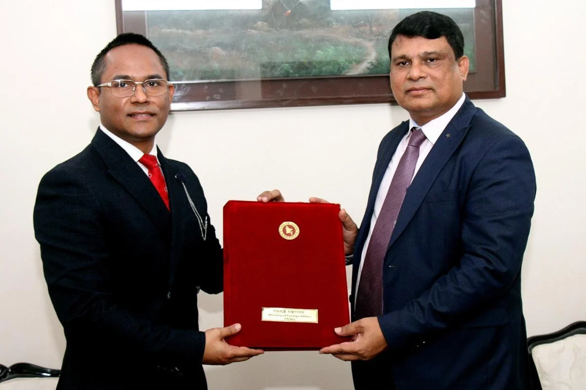 ইসোয়াতিনি রাজ্যের অনারারি কনসাল হলেন মোরশেদুল আলম