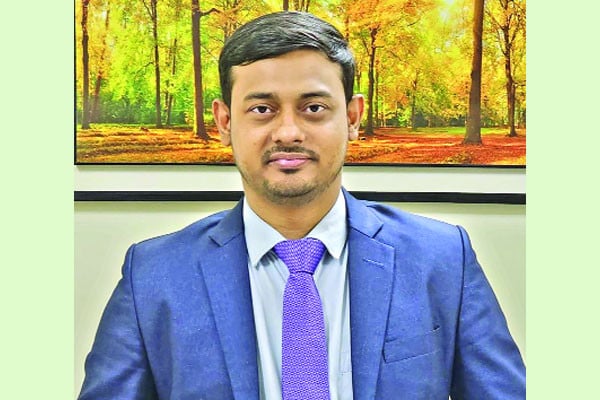 মুখ্য সমন্বয়কের পদ ছাড়লেন নাসীরুদ্দীন পাটওয়ারী