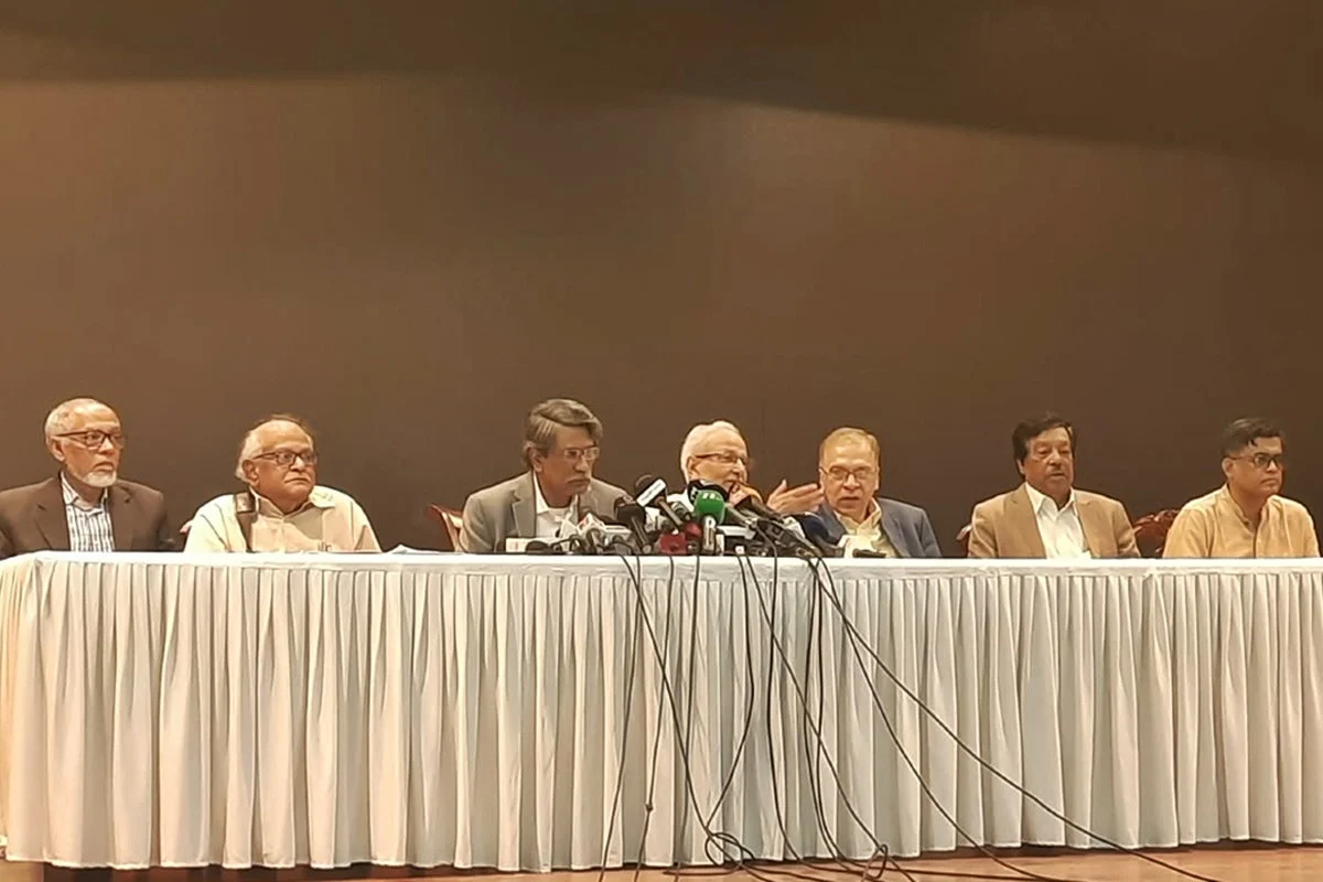 জাতীয় নির্বাচনের আগেই গণভোটের সুপারিশ ঐকমত্য কমিশনের