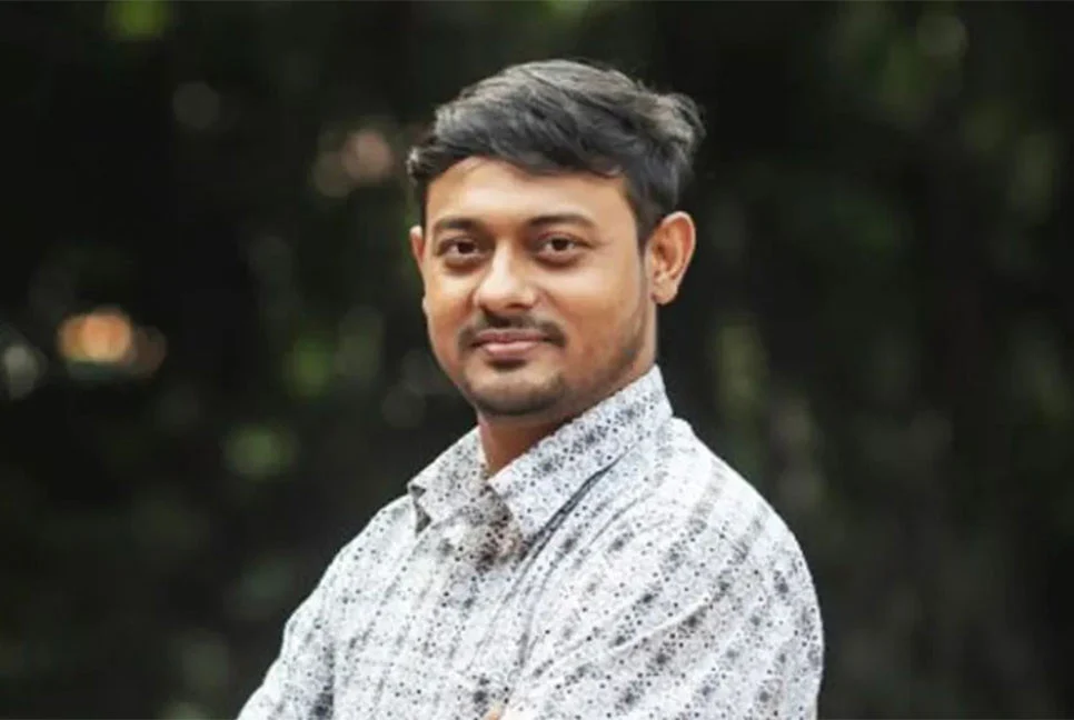 আসিফ নজরুলকে নিয়ে বিস্ফোরক মন্তব্য নাসীরুদ্দীন পাটওয়ারীর