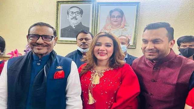 ওবায়দুল কাদেরের সঙ্গে সাক্ষাৎ করলেন মাহি