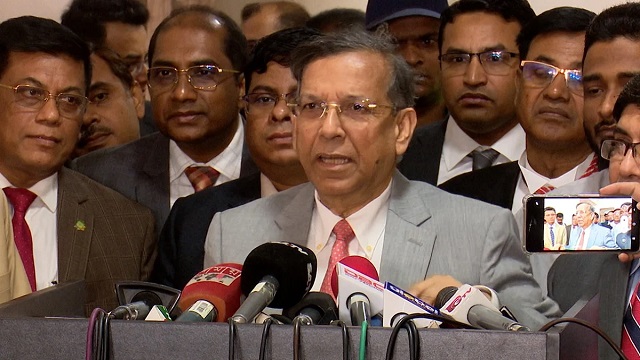 খালেদা জিয়ার পক্ষ থেকে সাজা স্থগিত ইস্যুতে এখনও আবেদন পায়নি সরকার : আইনমন্ত্রী