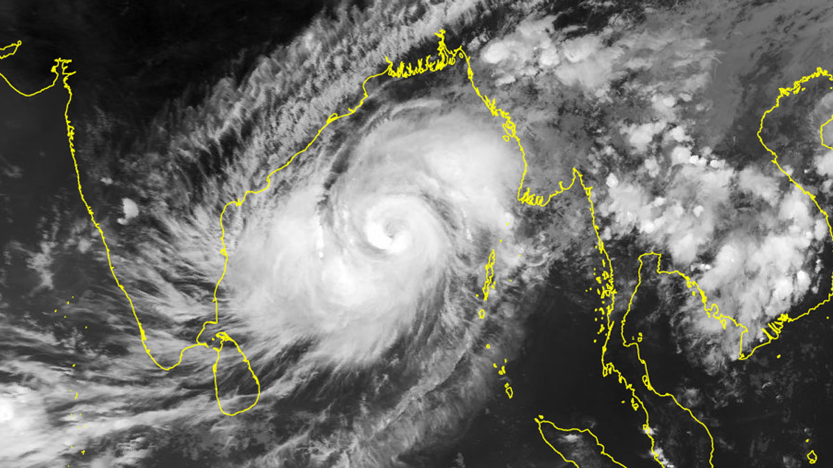 সমুদ্রবন্দরে ৮ নম্বর মহাবিপদ সংকেত