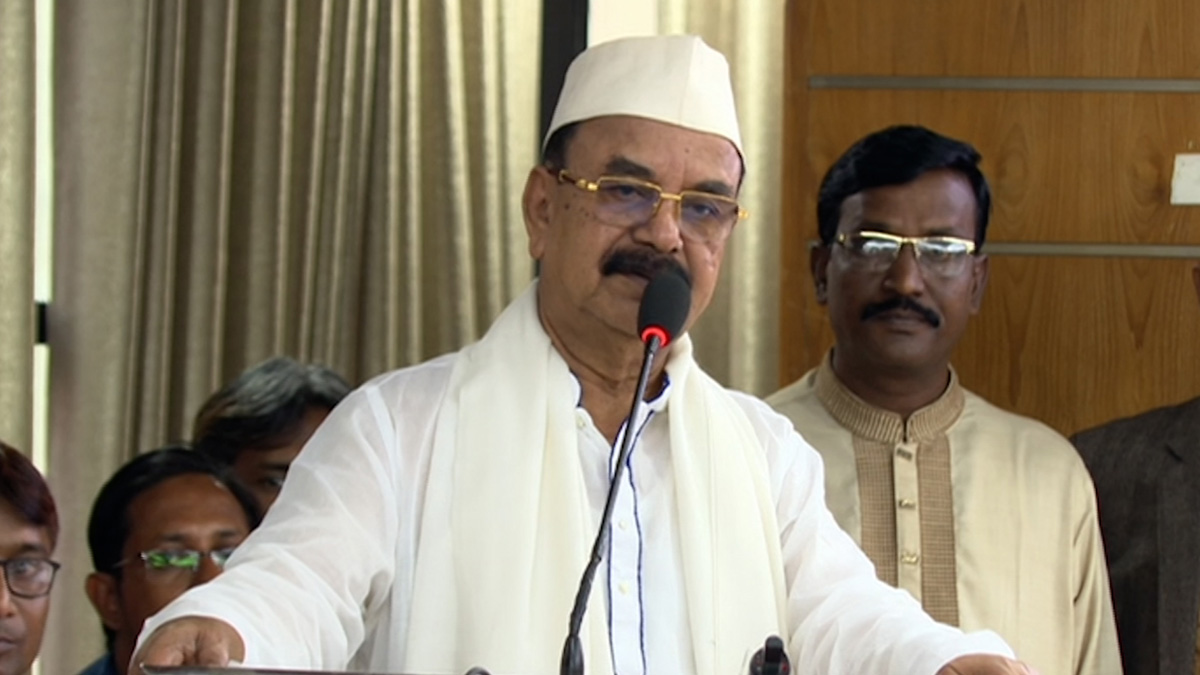 রাষ্ট্র পরিচালনায় নির্বাচিত সরকারের বিকল্প নেই: গয়েশ্বর