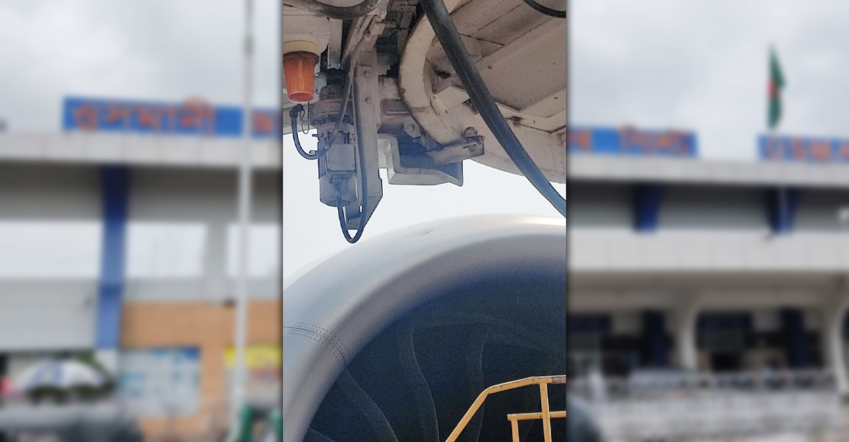 বিমানবন্দরে বোর্ডিং ব্রিজে লন্ডনগামী বিমানের ধাক্কা, অতঃপর…