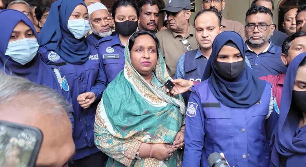 সাবেক মেয়র আইভী ২ দিনের রিমান্ডে 