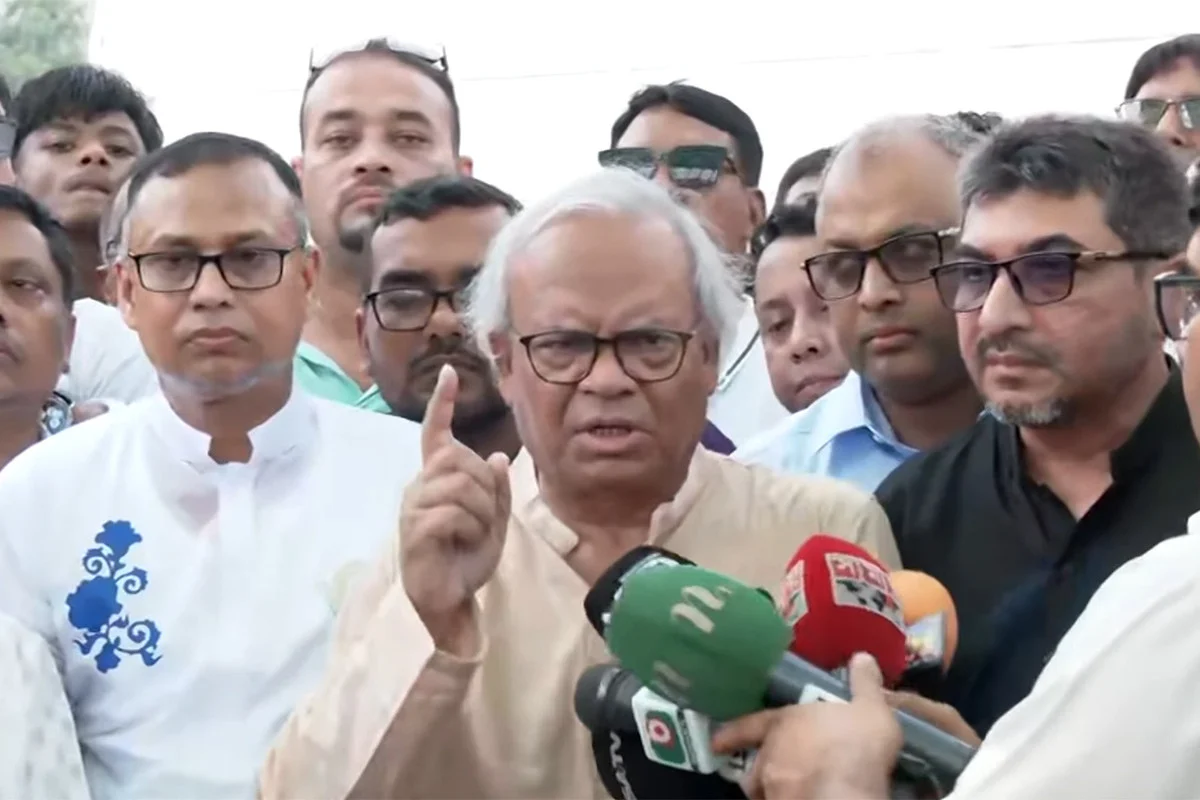 অন্তর্বর্তী সরকার ক্রমান্বয়ে একটি রাজনৈতিক দলের হয়ে যাচ্ছে : রিজভী