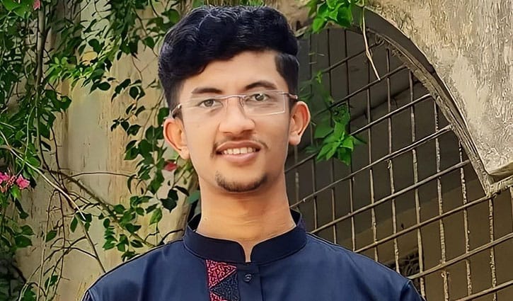 চাঁদাবাজির অভিযোগে গ্রেপ্তার রিয়াদের বাসা থেকে সোয়া ২ কোটি টাকার চেক উদ্ধার