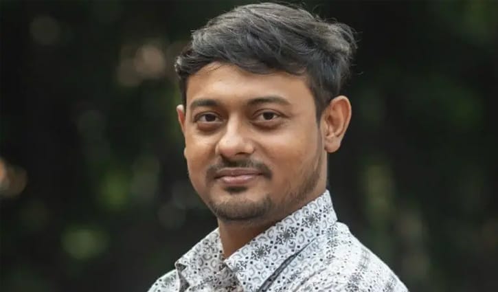 রাজনীতি নিয়ে ‘একান্তে চিন্তাভাবনা করতে’ কক্সবাজারে গিয়েছিলাম