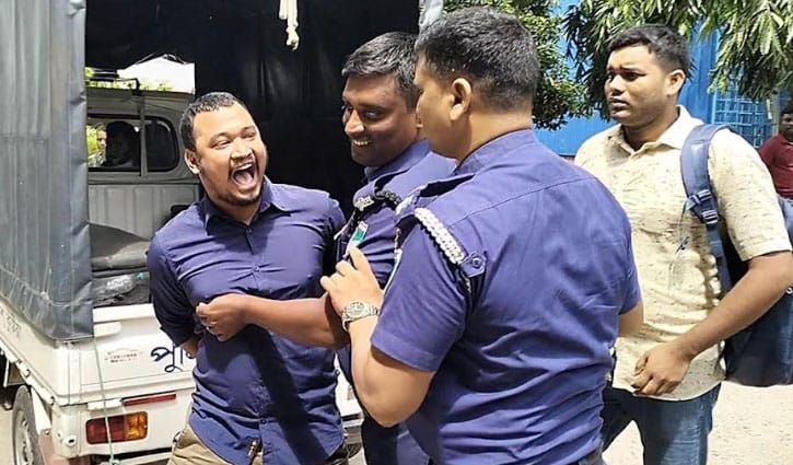 কুষ্টিয়া আদালতে আসামির ‘জয় বাংলা’ স্লোগান