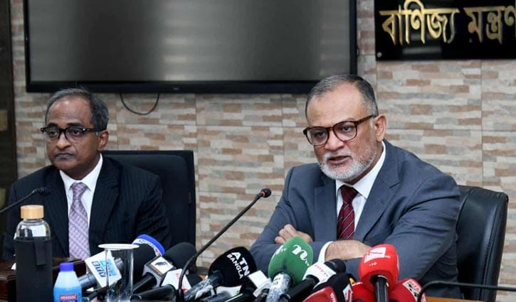 চলতি সপ্তাহে পেঁয়াজের দাম না কমলে আমদানি: বাণিজ্য উপদেষ্টা