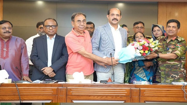 কাউন্সিলরদের ১ হাজার গাছ লাগানোর আহ্বান আতিকের