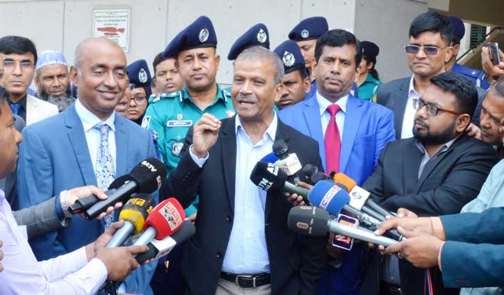 ‘বিপ্লবোত্তর পরিস্থিতিতে শাসনকাজ পরিচালনা সহজ নয়’