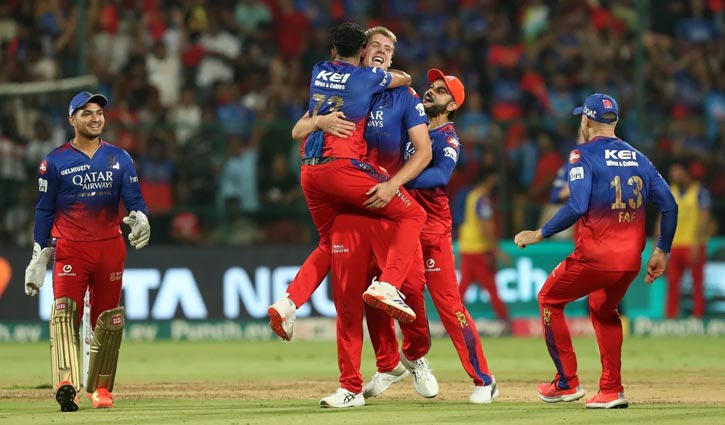 চেন্নাইয়ে ১৭ বছরের পর, মুম্বাইয়ে ১০ বছরের অপেক্ষার অবসান বেঙ্গালুরুর