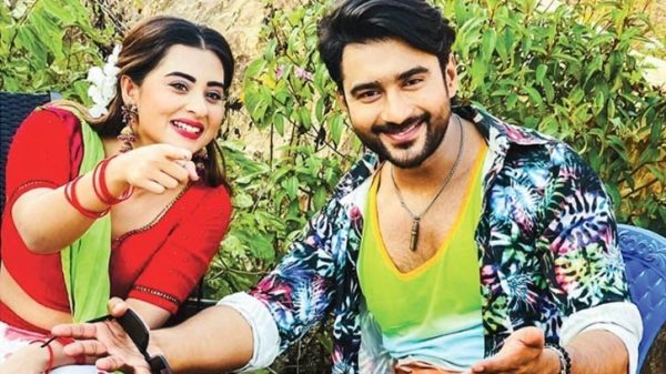 3006c9e73219be13a74f9f6237bb61dabe8434d985c2ef7b21cfc608a03ec548.0