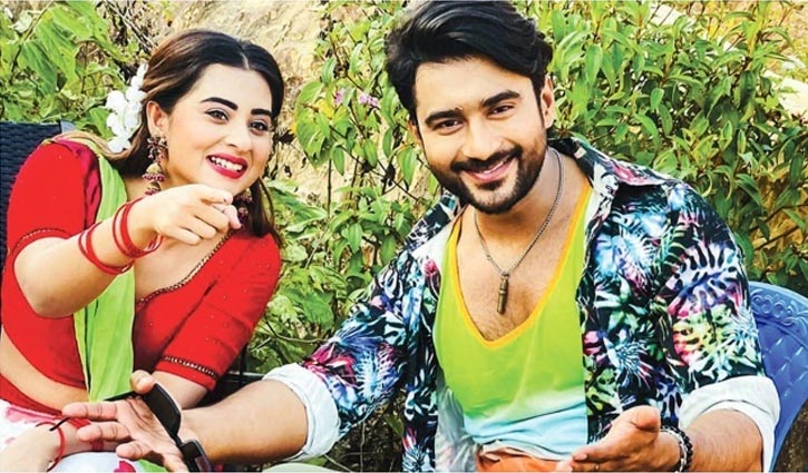 আপত্তির মুখে বদলে গেল রোশান-বুবলীর সিনেমার নাম