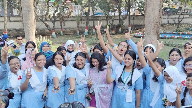 এসএসসি ও সমমানে পাসের হার ৮৭.৪৪ শতাংশ