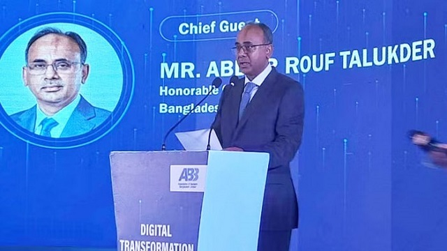 বাংলাদেশ নিজস্ব ডেবিট কার্ড চালু করবে: গভর্নর