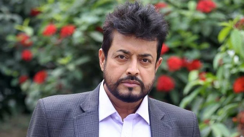 আবার আবাবিল পাখির ভীষণ প্রয়োজন: ওমর সানী