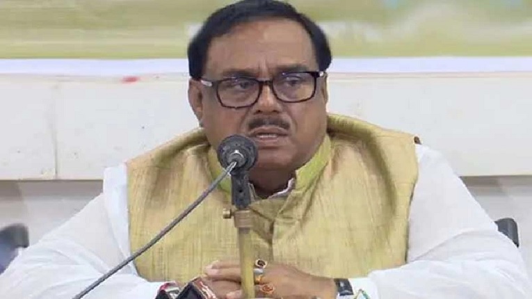 চালের দাম বাড়িয়ে বাজার অস্থিতিশীল করার বিরুদ্ধে হুঁশিয়ারি