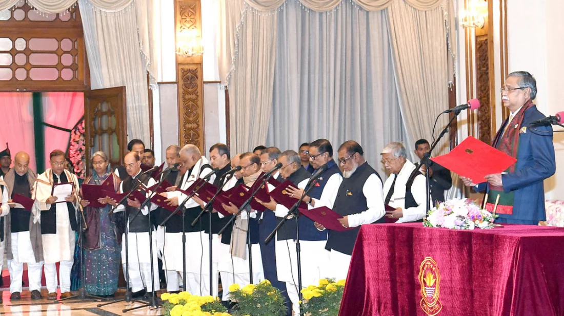 কে কোন মন্ত্রণালয়ের দায়িত্ব পেলেন
