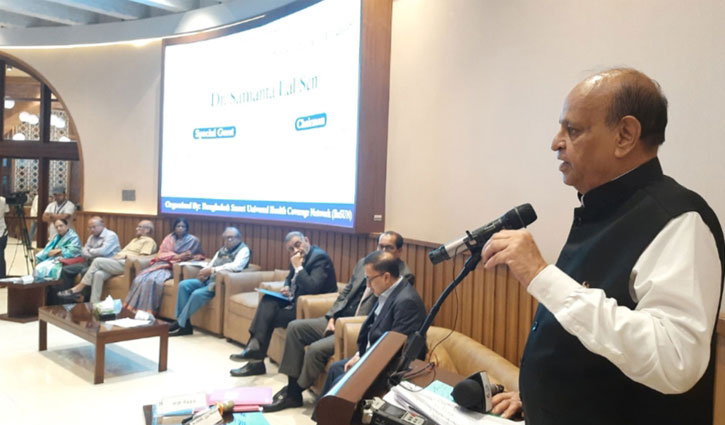 প্রধানমন্ত্রী দেশে, এমপিরা চিকিৎসা নেন সিঙ্গাপুরে: স্বাস্থ্যমন্ত্রী