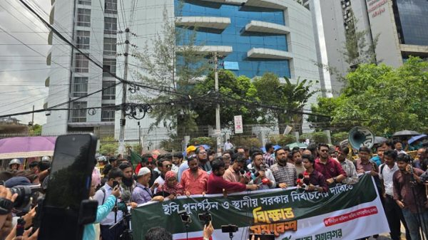 6853d89aa8a49730517496935ccda4439328f6b025cb9b0662ae568169954d4e.0