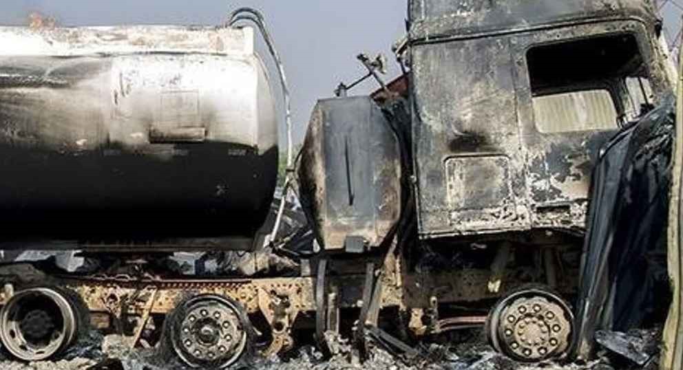 নাইজেরিয়ায় জ্বালানি ট্যাঙ্কারে ভয়াবহ বিস্ফোরণ, নিহত অন্তত ৩৮