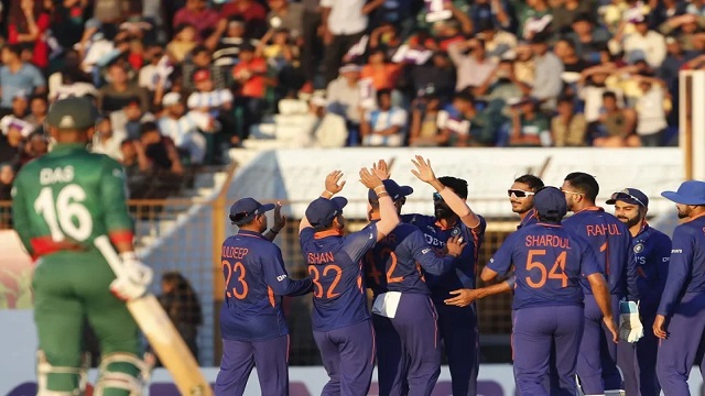 হলো না বাংলাওয়াশ, টাইগারদের বড় হার