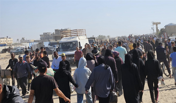 গাজায় মার্কিন ত্রাণ বিতরণ কেন্দ্রে ক্ষুধার্তদের হামলা, ইসরায়েলের গুলি