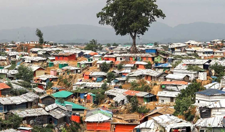 রোহিঙ্গা ক্যাম্পে সব শিক্ষা কার্যক্রম বন্ধ ঘোষণা