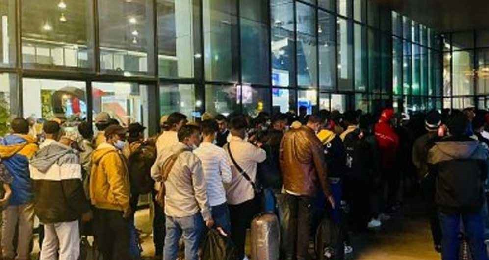 লিবিয়া থেকে দেশে ফিরলেন ১৭৪ বাংলাদেশি