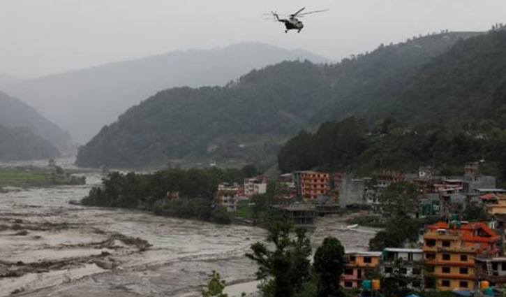 নেপালের পশ্চিমাঞ্চলে ভূমিধসে নিহত ১৪