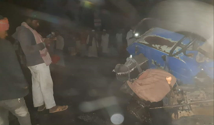 গাইবান্ধায় ৩ যানের সংঘর্ষে নিহত ৩