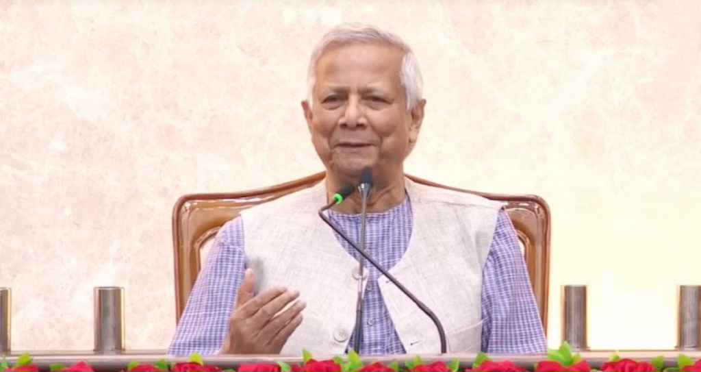 আর পরনির্ভর হতে চাই না: প্রধান উপদেষ্টা