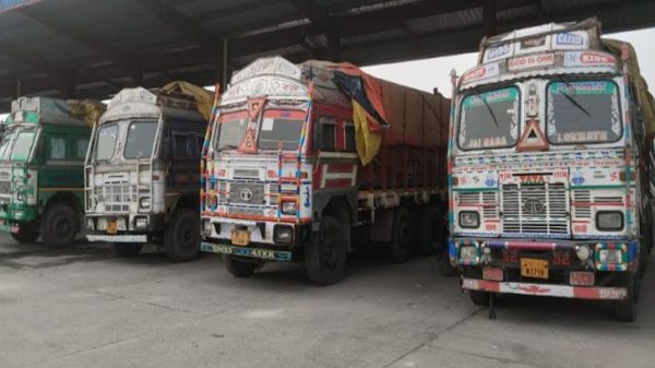 8b49a413ff833f86ef1631778b686391d484b0c0327e77392e9ccc6193cc59b4.0