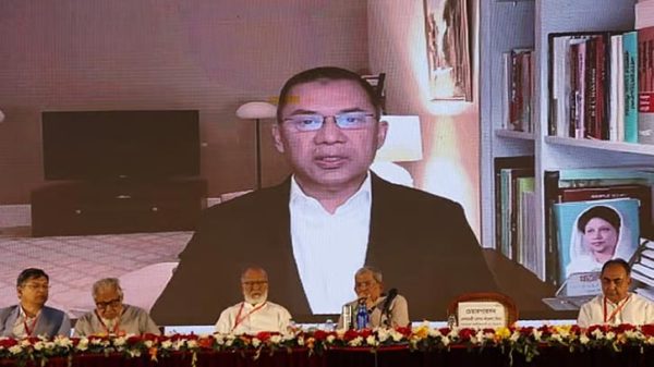 8c9698ce29792f75e480b35601352b61d525d11a148d0ed172ad9be63e3cf304.0