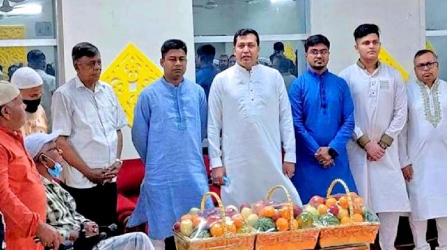 প্রধানমন্ত্রীর ঈদ উপহার পেলেন বীর মুক্তিযোদ্ধারা