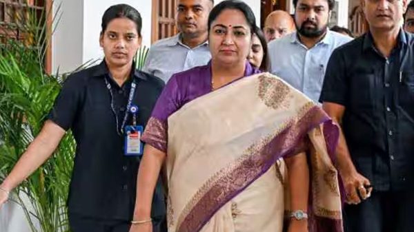 8e2882d1b33896bace986f1947ee98a0