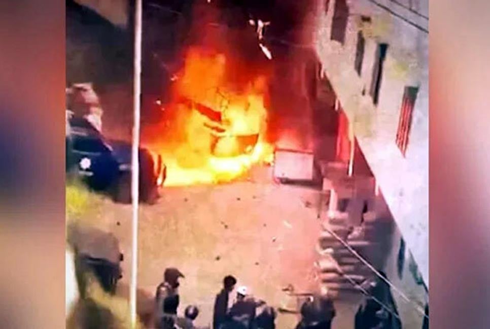 আশুলিয়ায় মরদেহ পোড়ানোর মামলায় ১৬ আসামির বিচার শুরুর আদেশ