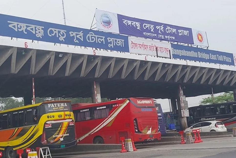 ২৪ ঘণ্টায় বঙ্গবন্ধু সেতু পার হলো সাড়ে ৪৩ হাজার গাড়ি, টোল আদায় তিন কোটি