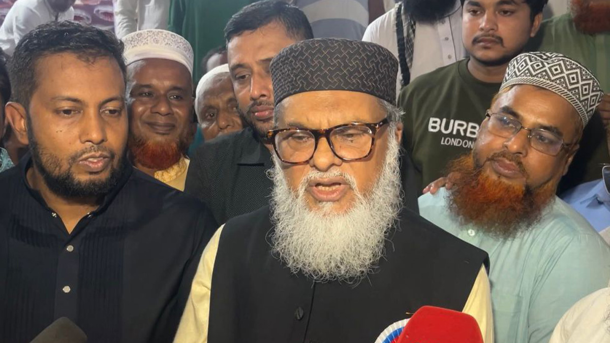 ভারতে প্রধান উপদেষ্টার অসুর রূপ উপস্থাপন নিন্দনীয় ও অসম্মানজনক: ধর্ম উপদেষ্টা