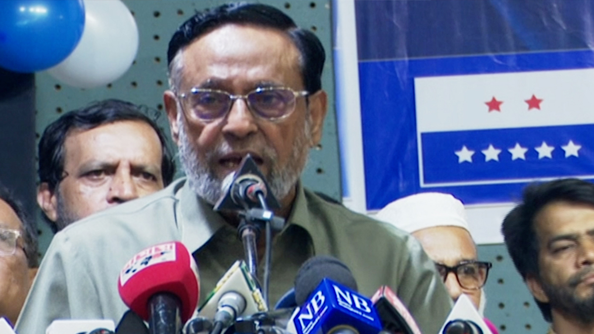 জনগণ অবৈধ রাষ্ট্রপতির পদত্যাগ চায়: কর্নেল অলি